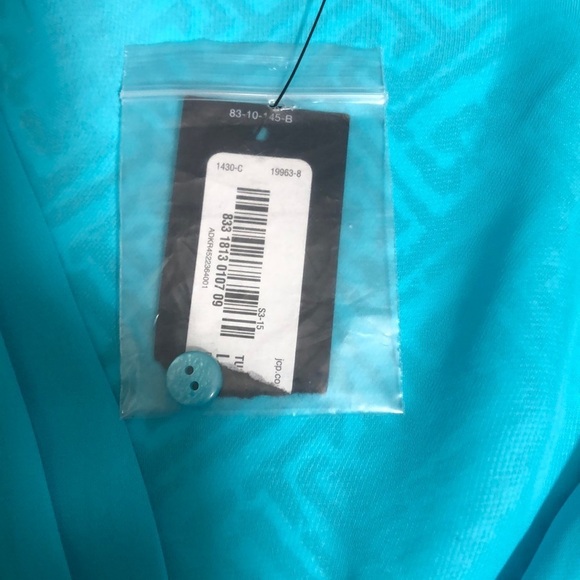 Worthington Sheer Button Up Sleeveless Blouse NWT Large - Picture 7 of 8